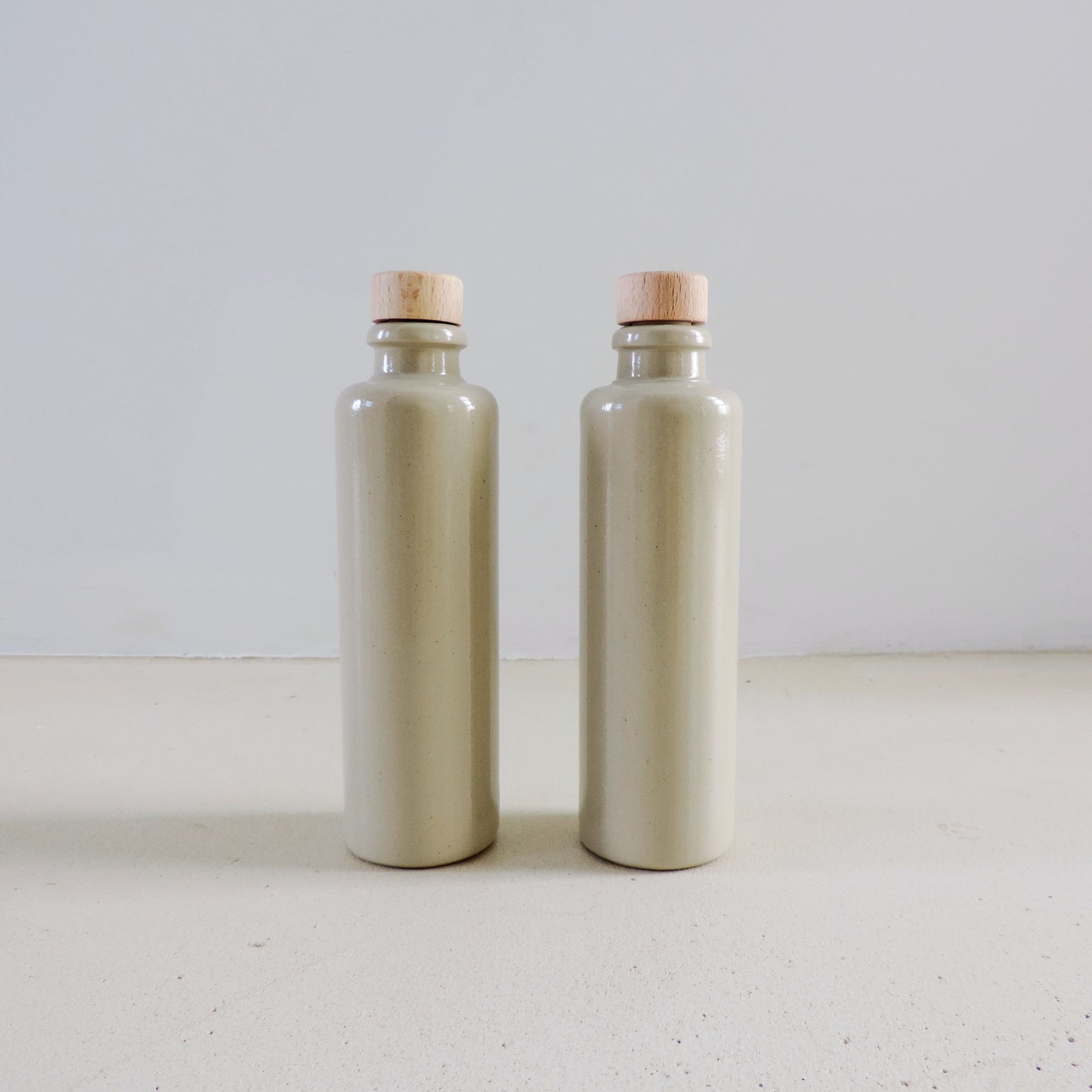 Bouteille en grès Huile & Vinaigre - Lot de 2 - Dolce